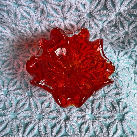 Vintage Art glass ruffle edge candy dish red orange chalet style glass MCM - Picture 2 of 9